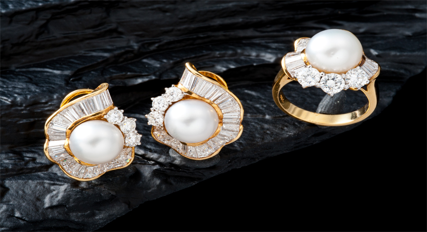 18K Yellow Gold with Southsea Pearl and Diamond Ring and Earring