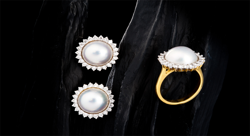 18K Yellow Gold with Fresh Water Pearl and Diamond Ring and Earring