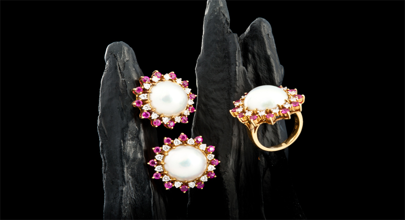 18K Yellow Gold with Fresh Water Pearl, Ruby and Diamond Ring and Earring