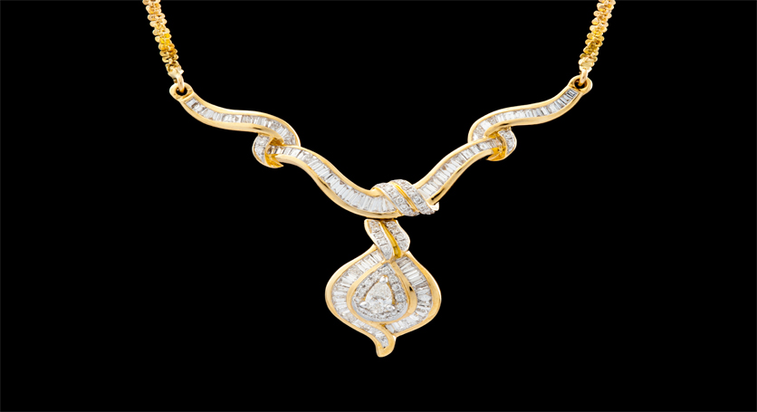 18K Yellow Gold with Diamond Necklace