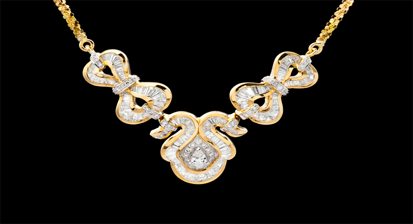 18K Yellow Gold with Diamond Necklace