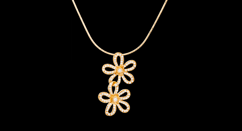 18K Yellow Gold with Diamond Pendant