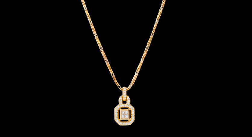 18K Yellow Gold with Diamond Pendant