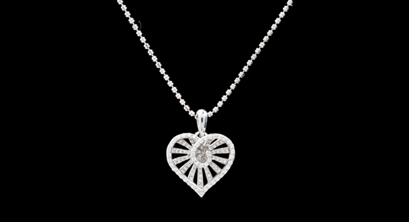 18K White Gold with Diamond Pendant
