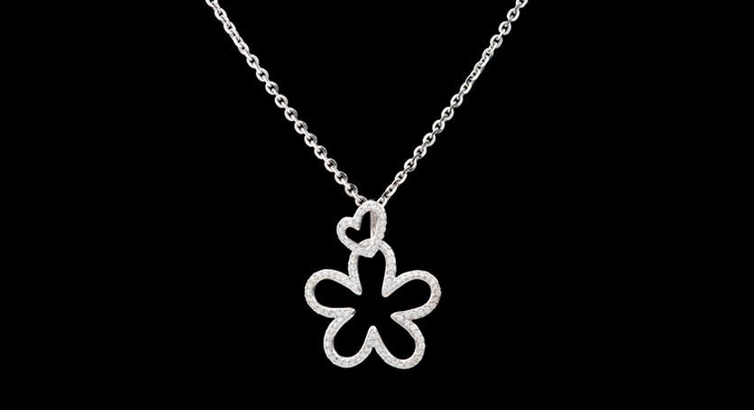 18K White Gold with Diamond Pendant