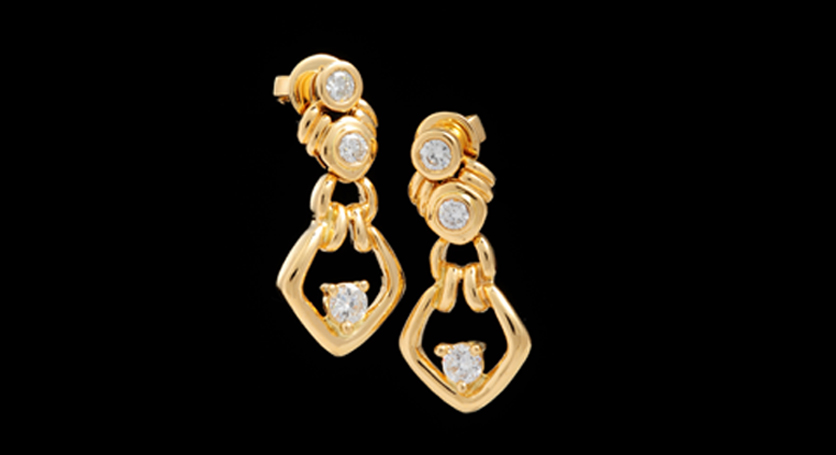 18K Yellow Gold with Diamond Earring