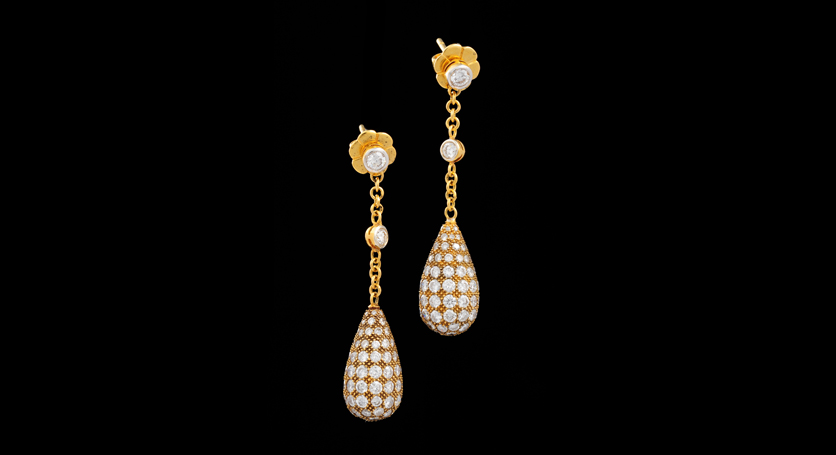 18K Yellow Gold with Diamond Earring