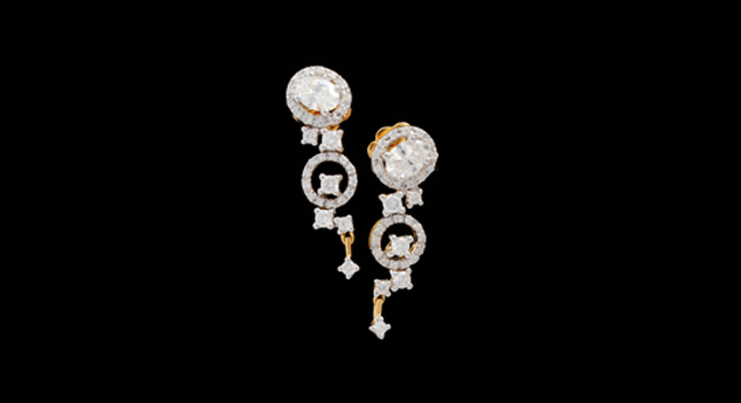 18K Yellow Gold with Diamond Earring