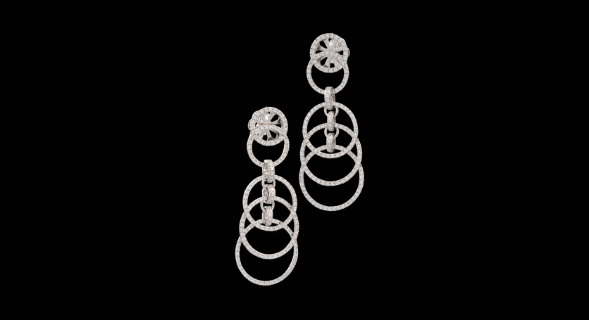 18K White Gold with Diamond Earring