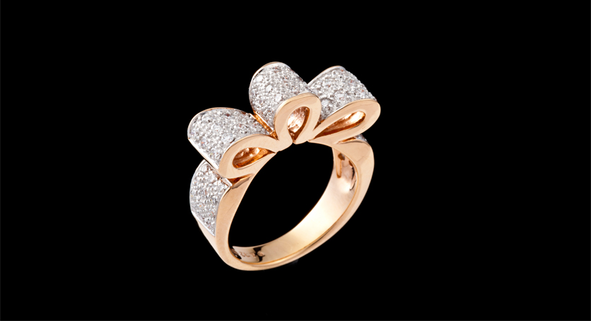 18K Yellow Gold with Diamond Ring