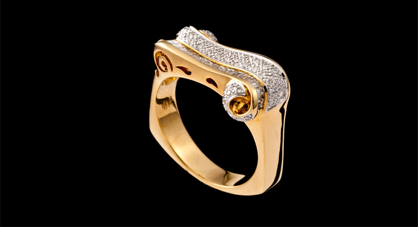 18K Yellow Gold with Diamond Ring