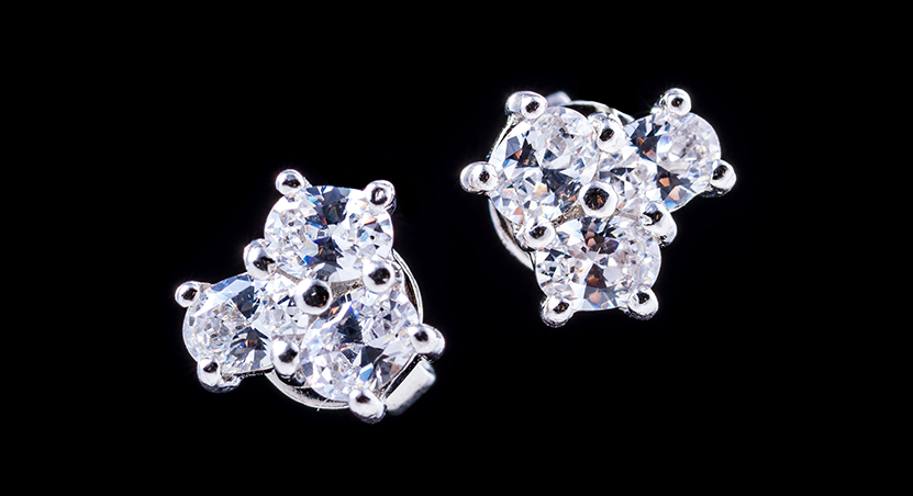 Silver with Zirconia Earring