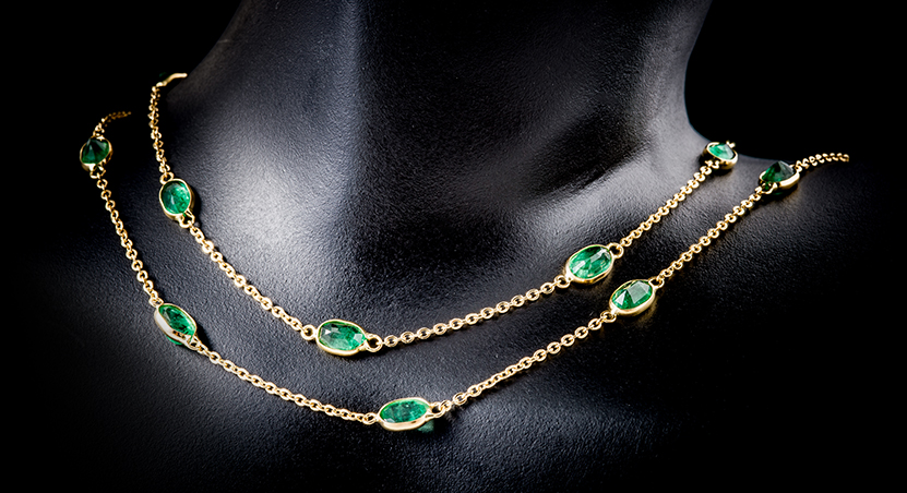 18K Yellow Gold with Emerald Necklace